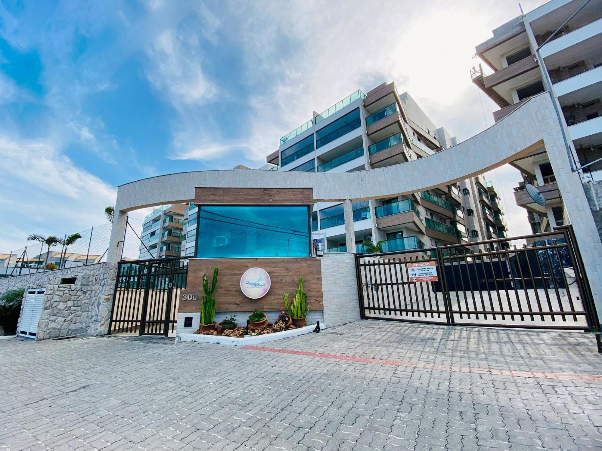 Apartamentos De 2 Quartos Com Piscina Na Praia Dos Anjos Арраял-ду-Кабу Екстер'єр фото