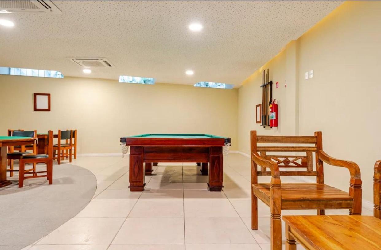Apartamentos De 2 Quartos Com Piscina Na Praia Dos Anjos Арраял-ду-Кабу Екстер'єр фото